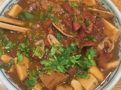 卤煮火烧-门框胡同百年卤煮(新街口店)