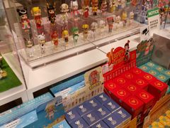 -泡泡玛特POPMART(武汉天地壹方店)