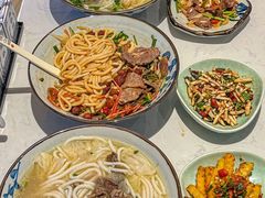 -鑫花溪牛肉米粉(凤凰街创始总店)