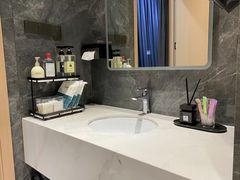 -Hopo Snow 城市滑雪空间(滨江宝龙城店)
