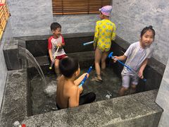 -水底山庄园温泉