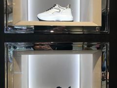 -HOGAN(久光百货店)