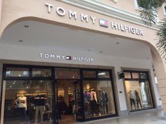 -TommyHilfiger(惠隆贵安奥特莱斯店)