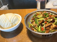 -95号酱骨·一块豆腐(展春园西路店)