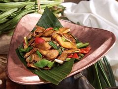 -云海肴·汽锅鸡·云南菜(天山百盛优客店)