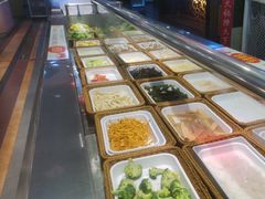 -尚品海鲜肥牛自助火锅(湖明店)