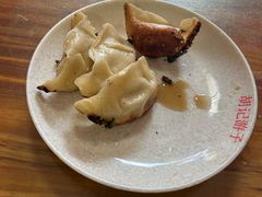 -胡记锅贴·沪上游子老鸭粉丝汤(太原路店)