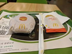 -麦当劳(郑州东高铁站店)