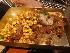 烤猪蹄-伍丁·烤牛肋(和平东桥店)