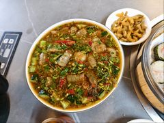 -官塘陈记鱼生·潮汕砂锅粥·牛肉火锅(潮枫路总店)