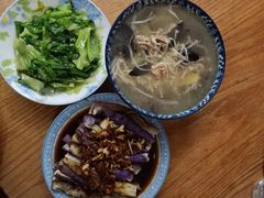-爱的果实月嫂育婴师(世纪东方店)