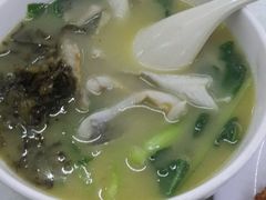 -明呈黄鱼面馆(斜土路店)