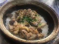 滑鸡煲仔饭-红星光发煲仔饭(大石街店)