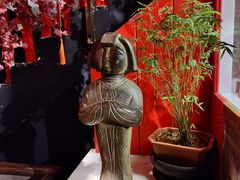 -隐樂門·活牛蛙火锅酒馆
