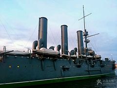 -阿芙乐尔号巡洋舰