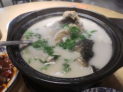 兔爸鱼头汤-兔爸私家小厨(新北万达店)