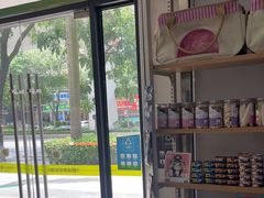 -瑞鹏·疫苗·绝育·宠物医院(金沙洲店)