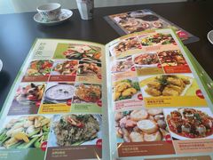 -大头虾越式风味餐厅(光明广场店)