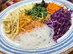 小味一绝-喝丢一只鞋海鲜烧烤·海肠捞饭(市场店)