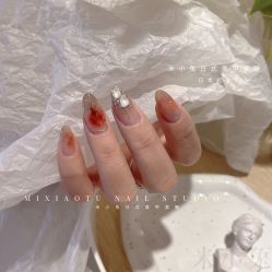 -米小兔美甲美睫