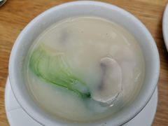 百花菌皇汤-渝半城经典川粤菜(重庆天地店)
