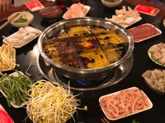 -邓莽子老火锅(中兴路总店)