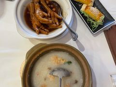 鲍汁凤爪-白天鹅宾馆-宏图府餐厅