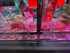 -滨海新区濒开里菜市场