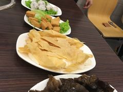 -呷哺呷哺(新世界百货望京店)