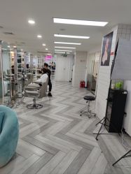 -米娜护肤造型