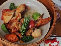 -六阅·福十 FORTEN 海景咖啡西餐厅(双廊古镇店)