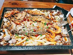 -东来菜馆•手抓海鲜家常菜•海鲜锅贴(鸽子窝店)