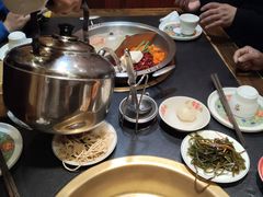 -沸炉重庆老火锅(军事博物馆店)