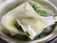 -小许三鲜砂锅馄饨店(家多乐烟酒店)