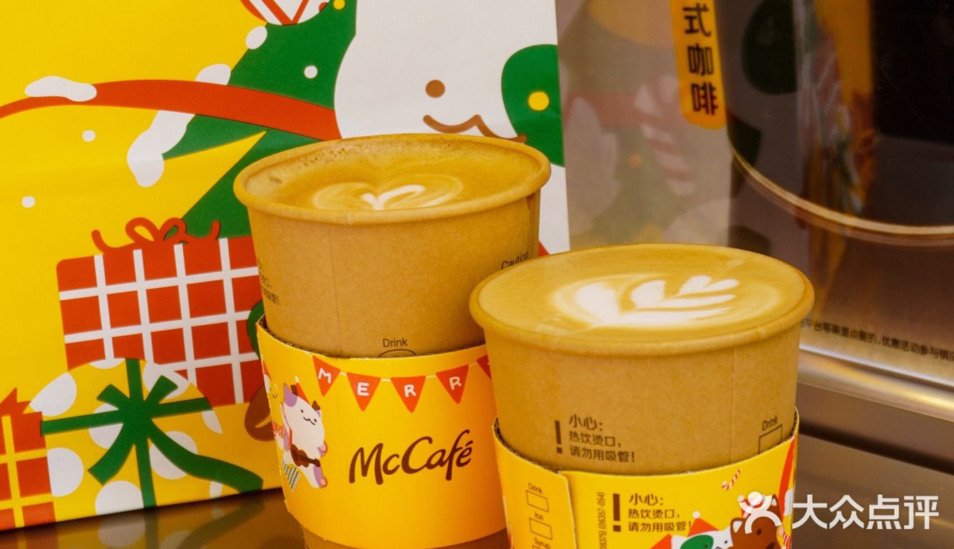 深圳shou辆麦咖啡快闪车