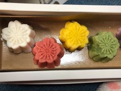 -阮大兴糕团(杭州西湖银泰百货店)