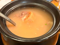 -莲餐厅·湖北菜·潜江小龙虾店(愚园路店)