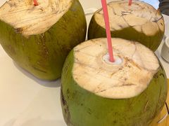新鲜青椰-琼大师东方烤乳猪(亚特兰蒂斯店)