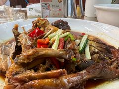 -芦茨金富饭庄·25年老字号·专做稻草鸡