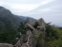 -罗田薄刀峰风景区
