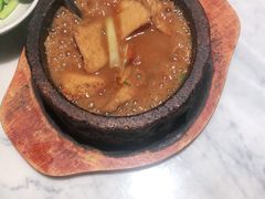 海胆虾怪酱炖老豆腐-青雅中餐厅(大连金石滩绿发希尔顿度假酒店)