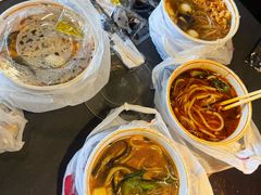 -天瑞福云南过桥米线(十里河店)