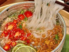 -良米山·云南野生菌过桥米线(上海首店)