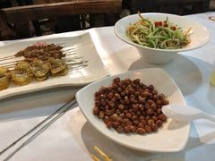 -亮亮烧烤(万松园店)