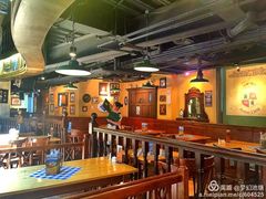 -皇冠自酿啤酒坊(中国红街5号楼店)
