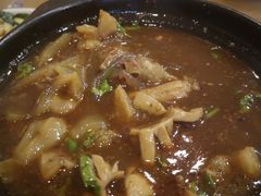 -三鞭一花·独一处·元英砂锅(海光寺店)