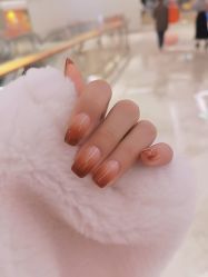 -吉吉靓甲美睫