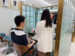 -海马体照相馆(环贸iapm大师爱情店)