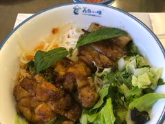 美奈烧肉捞檬粉-美奈小馆·越南料理(中航城君尚购物中心店)