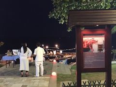 -亚龙湾喜来登·美景台大堂吧